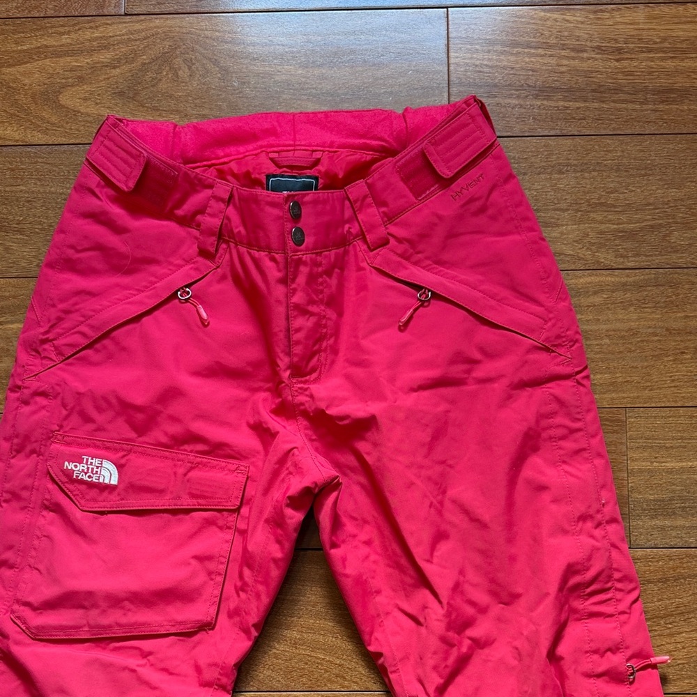 The North Face Bright Pink Snow Pants, size medium, good condition